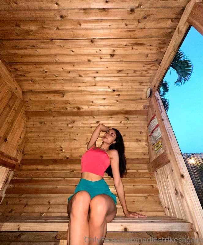 Had to do a little sauna detox after a week of some intense ..