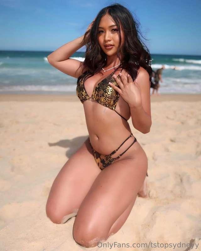 tstopsydneyy image #0