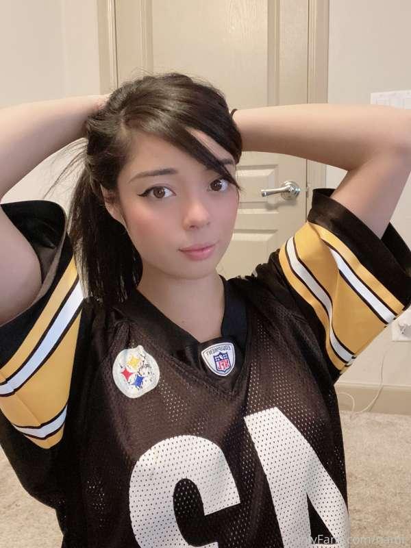 So football season started~