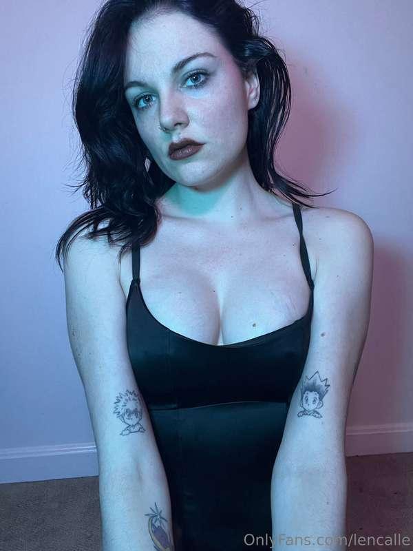Happy titty Tuesday! I hope today is treating you just right..