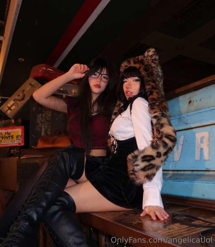 just made some new content with @ariwillkillu <3