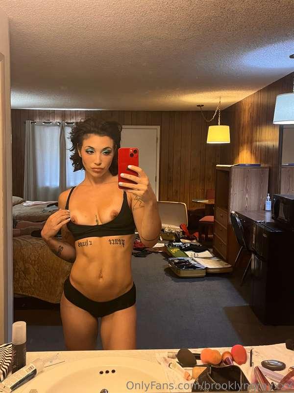 brooklyngrayxxx image #3