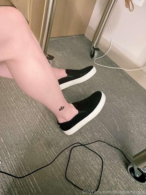 Are these shoes girly or manly