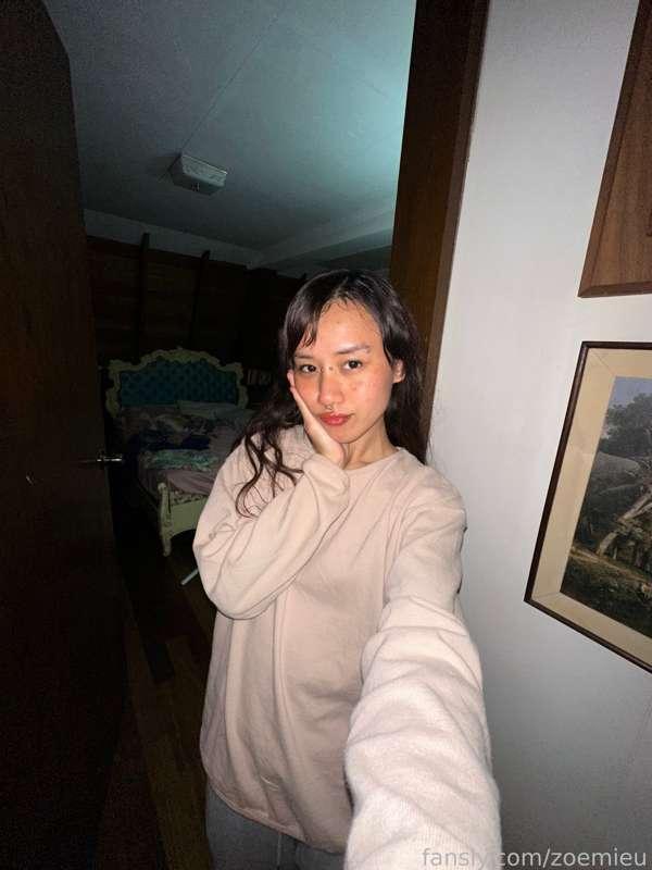 zoemieu image #1