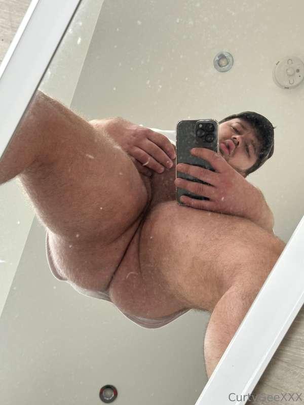 Let me sit on your face 😈