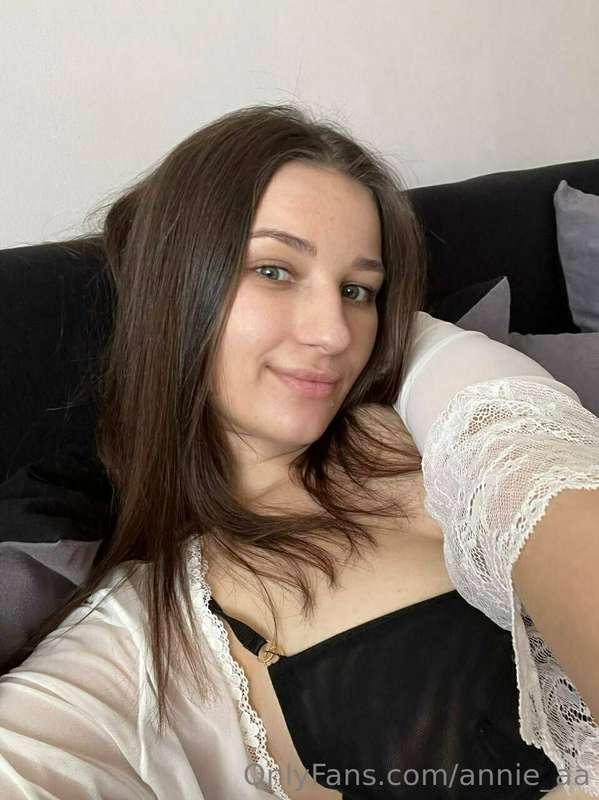 Good morning, friends! ☀️ Back in action today - university ..
