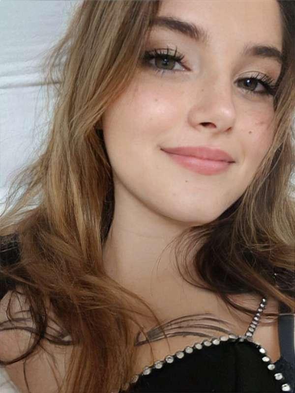 😘
I have also a hot page > @sharessyflowhot 😋
Https://onlyfa..