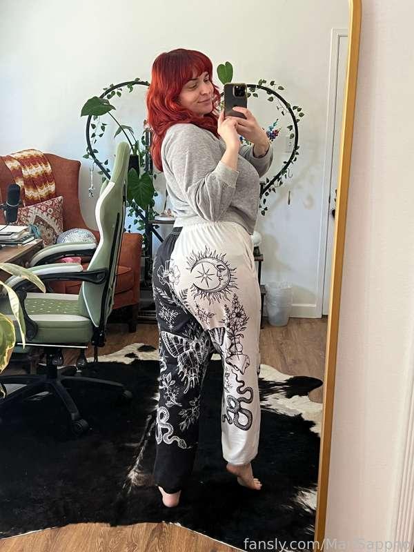 Sleepy morning booty 