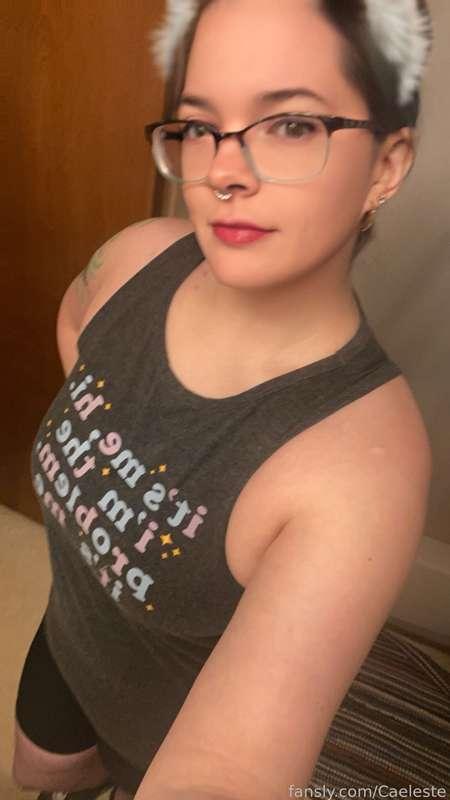 Workout selfies #lactation #lactating #hucow #hugetits #naturaltits