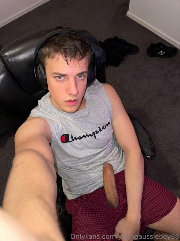 Slip it out and suck me off bro