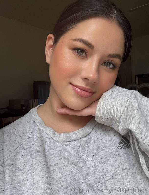 Don't you think I look cute? 😚