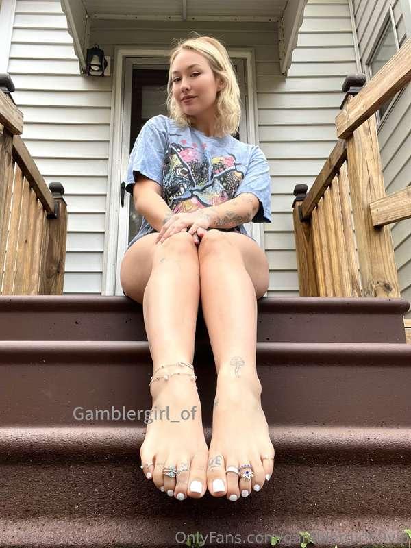 I want you to take my toe rings off with your mouth and spit..