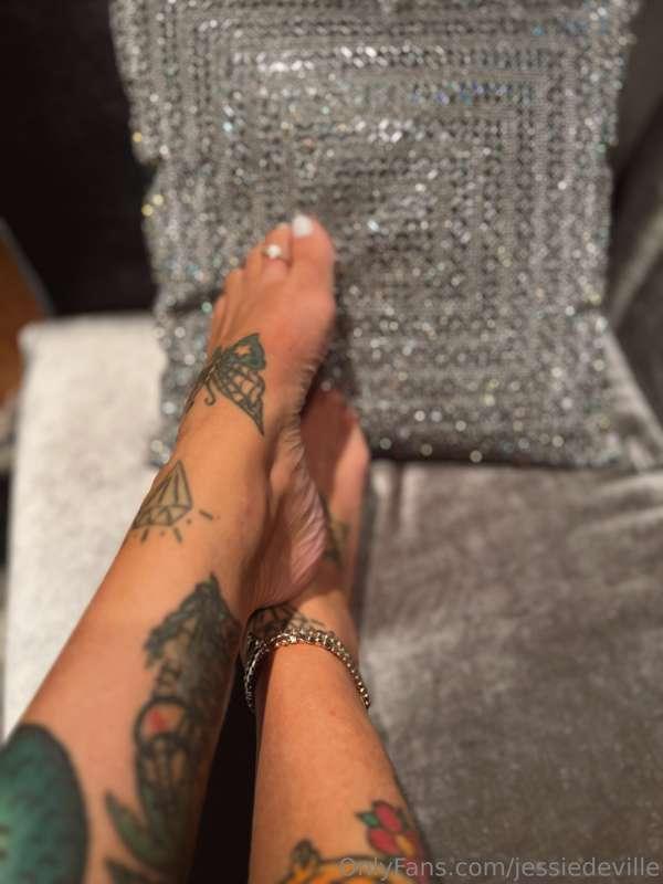 jessiedeville image #1