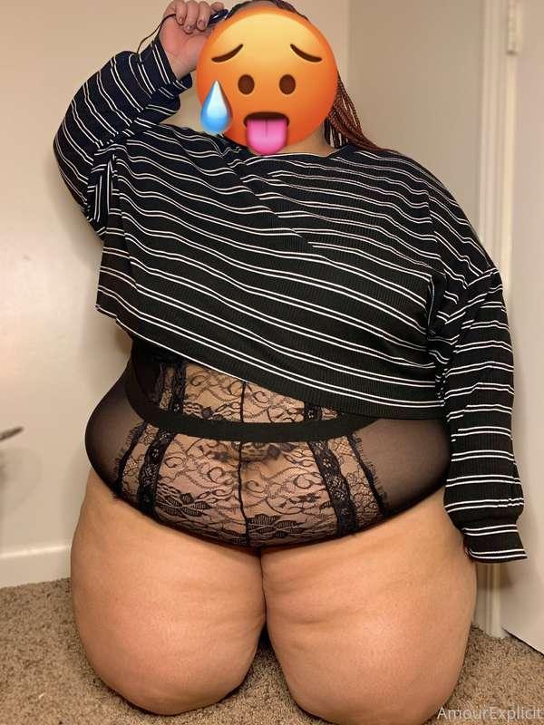 I look good in bodysuits. What do you think?