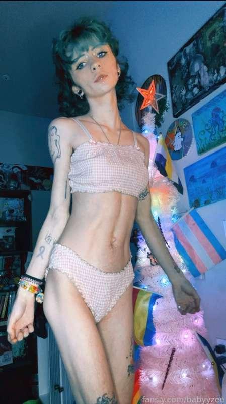 babyyzee image #0