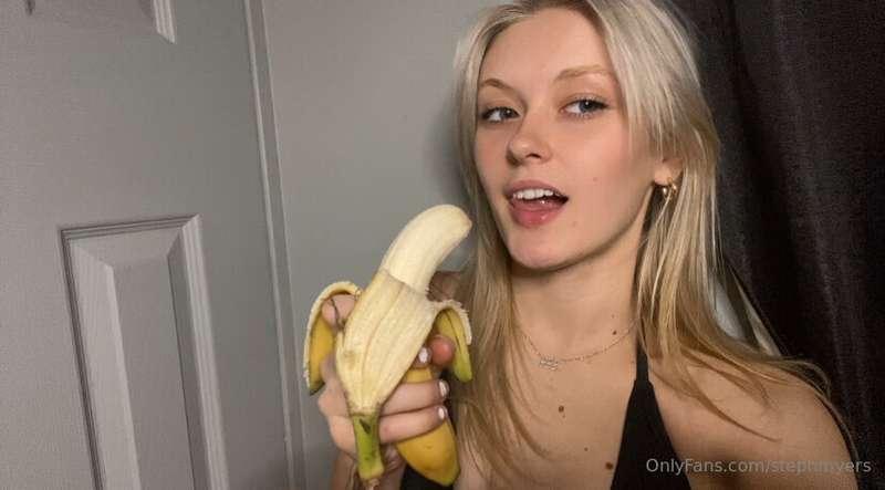 i love to tease you 🥺🍌