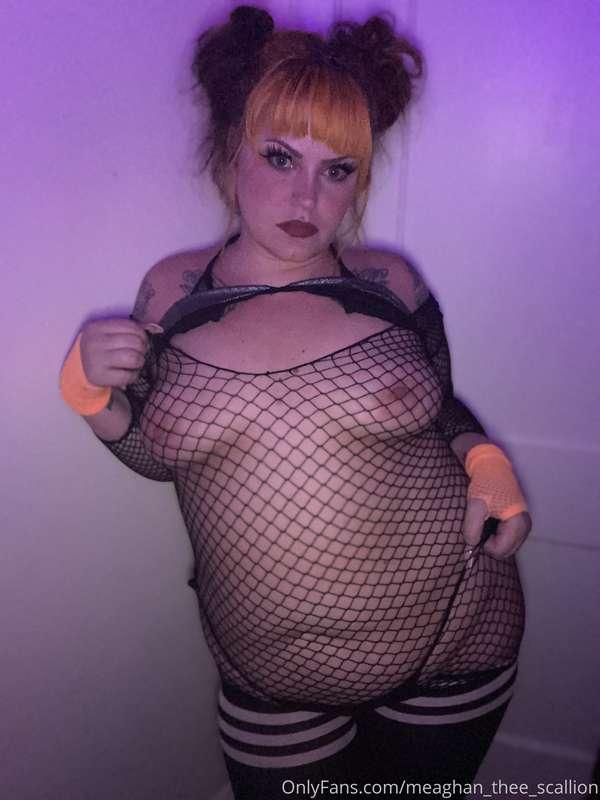 meaghan_thee_scallion image #1