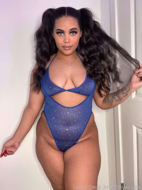 onyxcums image #0