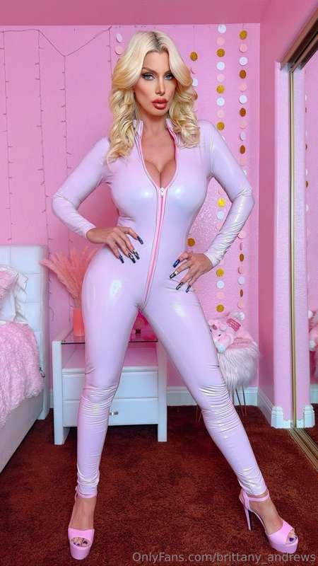 brittany_andrews image #0