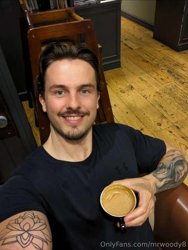 Good morning ! Out for coffee ☕☺️