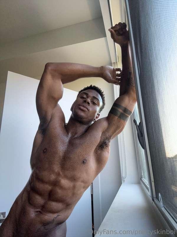 Wanna see my 👀🍆? Then say the word