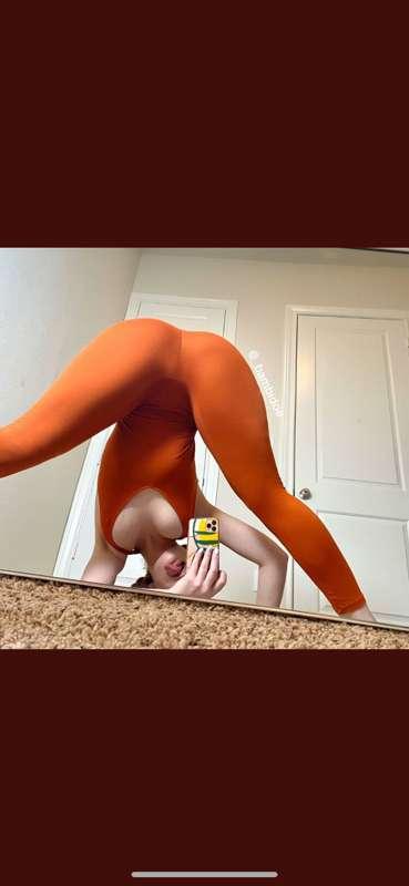 Bet you didn’t know I was flexible 😳