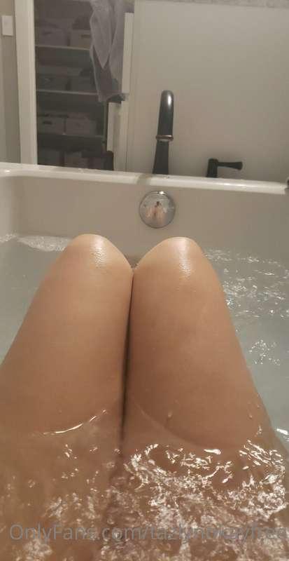 Mmmm tubby time 🛁🧼