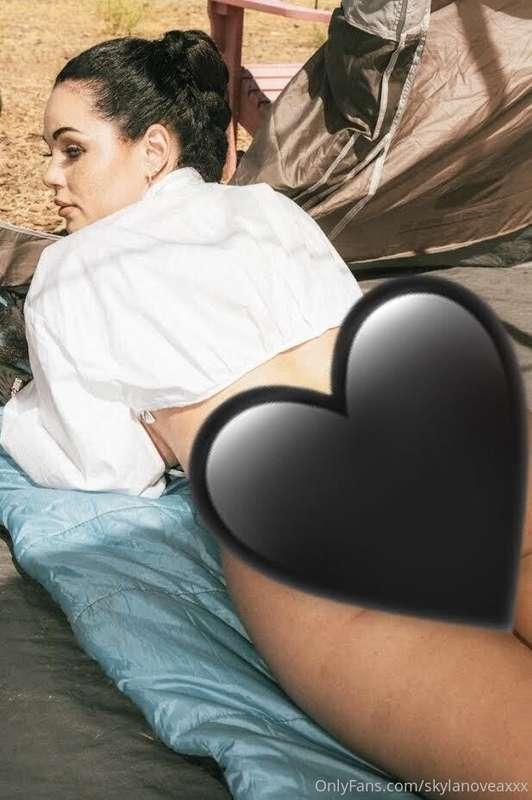 feeling naughty 😈 unlock to remove the 🖤