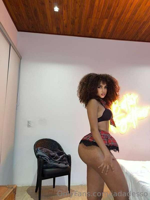 Spank me🍑