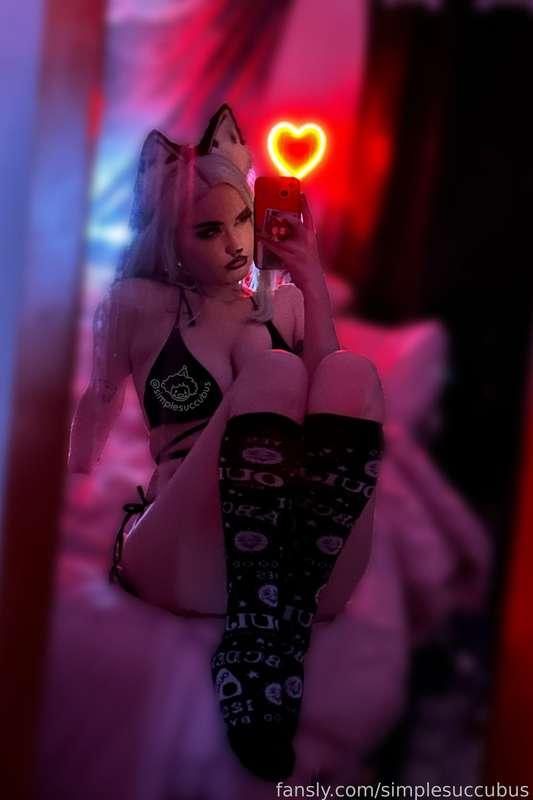 simplesuccubus image #5