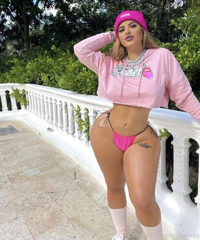 I LOVE YOU GUYS!! IM GOING TO BE DROPPING A SALE & UNRELEASE..