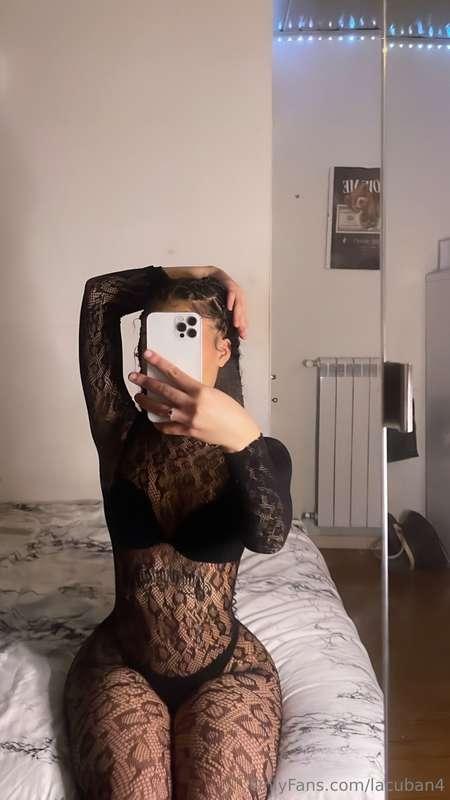 Ti va se passiamo la serata insieme? 😏
Ti aspetto in chat, s..