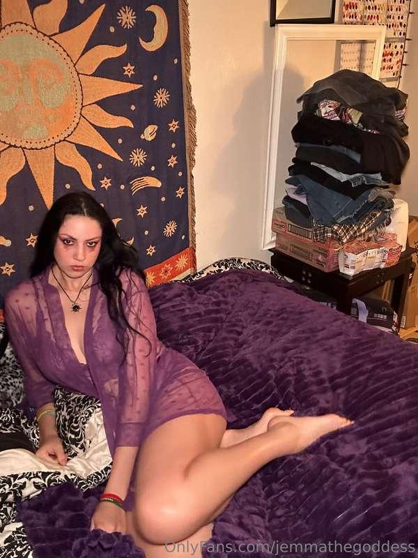 😈🌸💜
