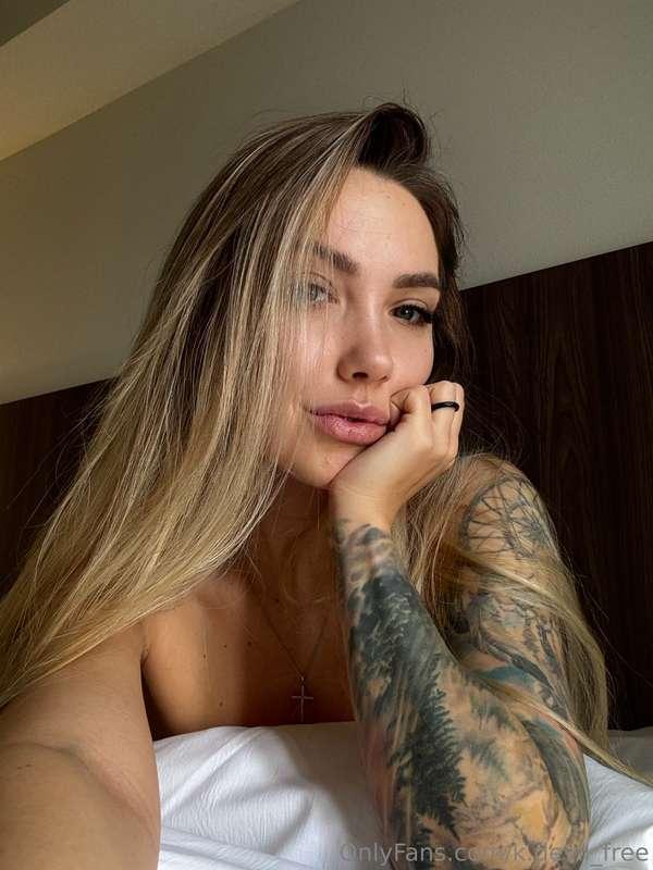 I'm already dreaming of lying in the same bed with you 😋♥️