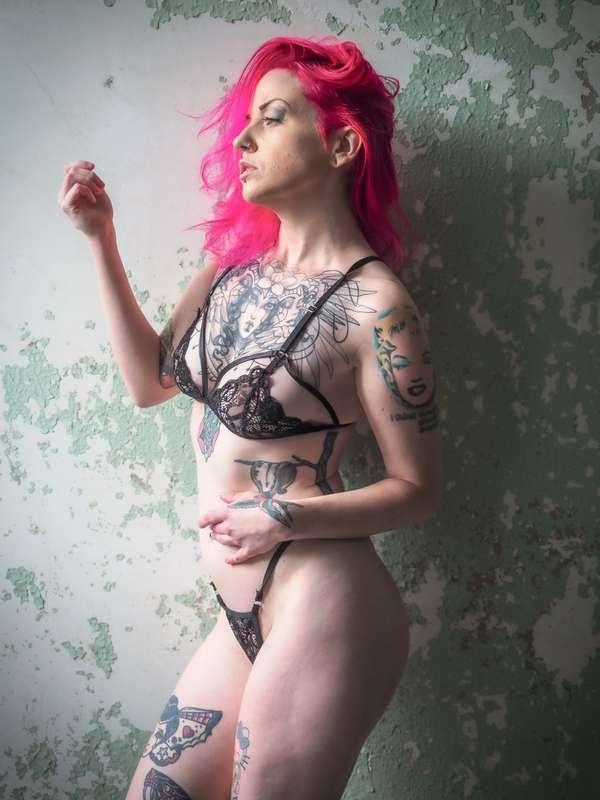 ladylazarus image #1