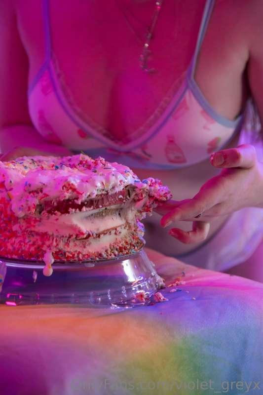 violet_greyx image #0