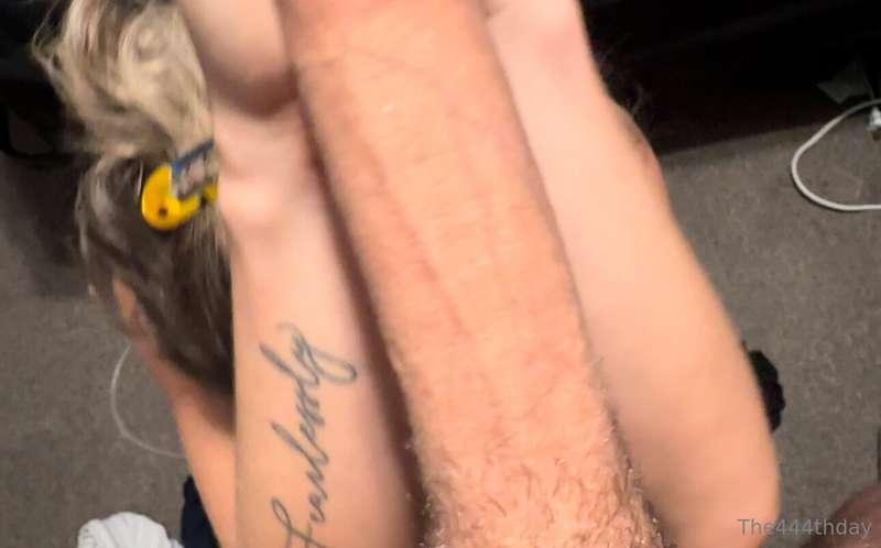 Looks like 3 arms