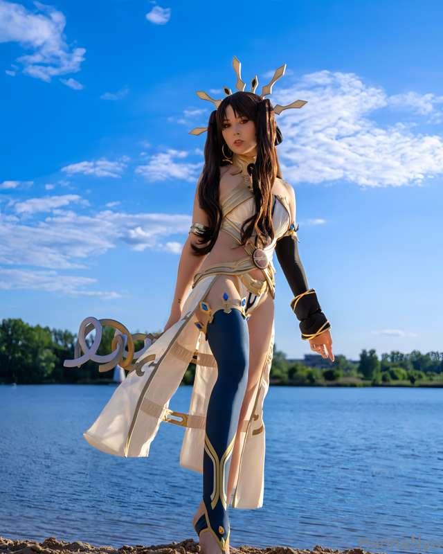 Rolled a 5-star? no baby, you rolled me. ✨