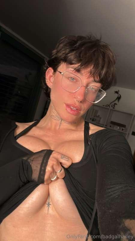 after yoga selfie 🌙Wanna stretch with me?...or should we do ..