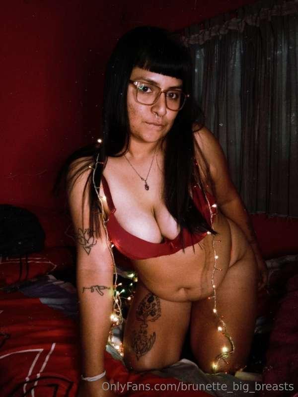 Are you coming to spend Christmas with me? 🎁🎄💋