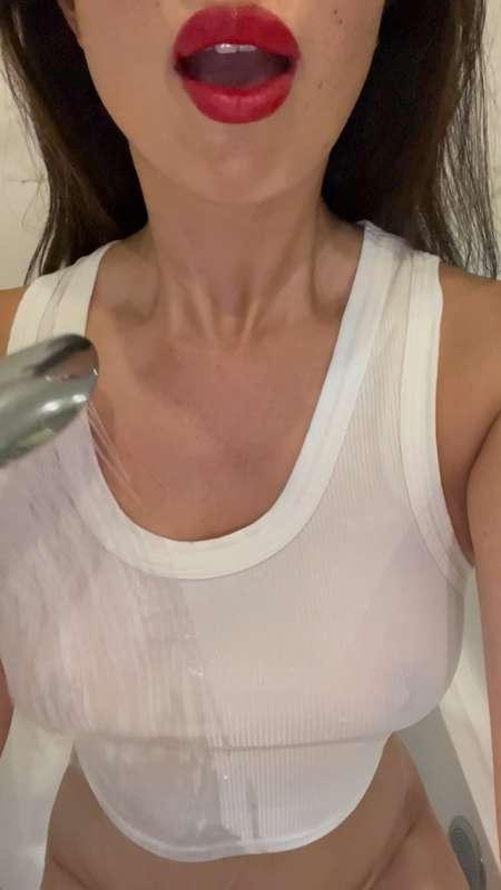 I make my top wet