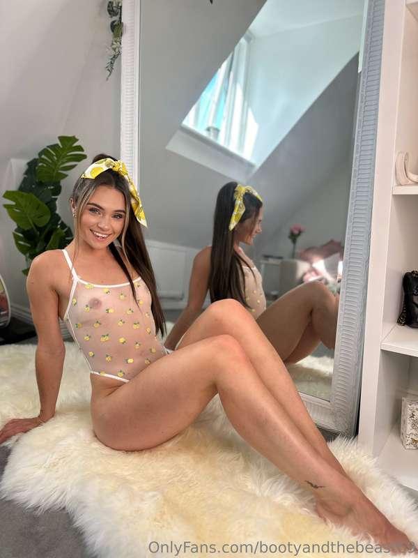 Thinking about all the naughty things we could get up to 💛