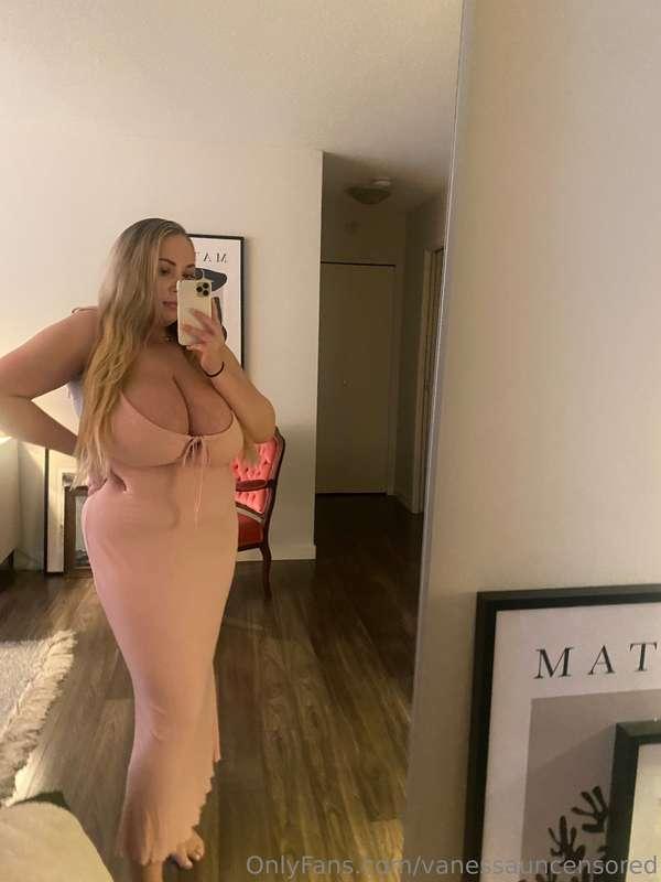Do you like my dress?