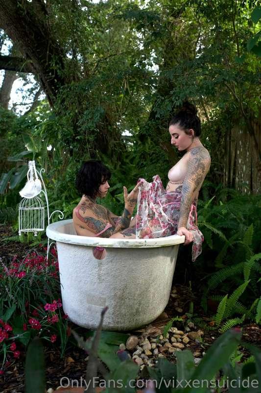 Sasha is so beautiful. The video we filmed in this tub drops..