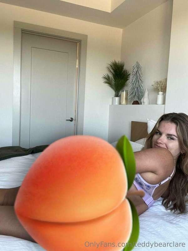 drop a "🍑" emoji and i'll send you the uncensored version fo..