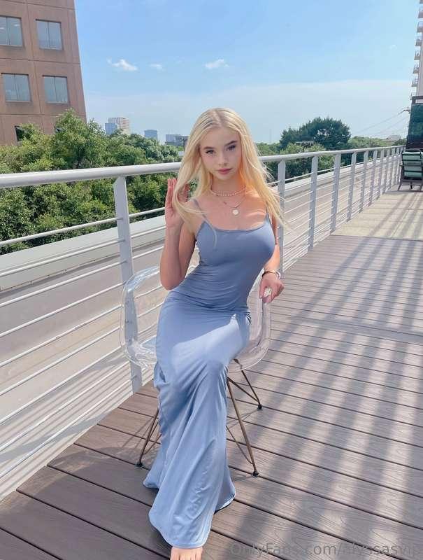 Im soo bored today babee :( can i see your cock to make thin..