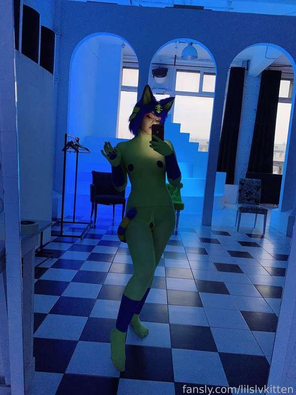 lilslvkitten image #1