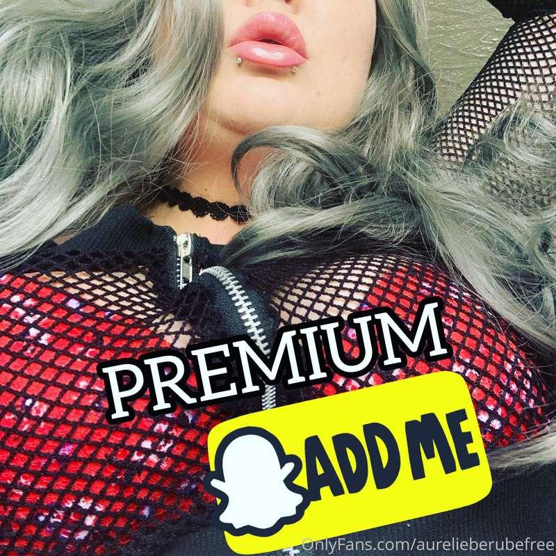 ⭐️Pour plus de contenu suis moi sur snapchat premium 😌 Ouver..