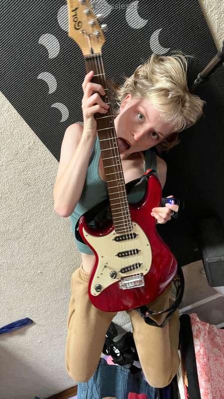 wootsiefootsie image #0