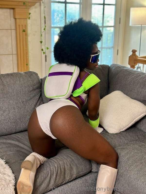 ebonybuttspremium image #0